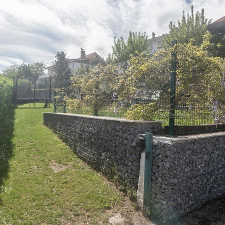 Apartamentos Turisticos La Flor Muros de Nalón Kültér fotó
