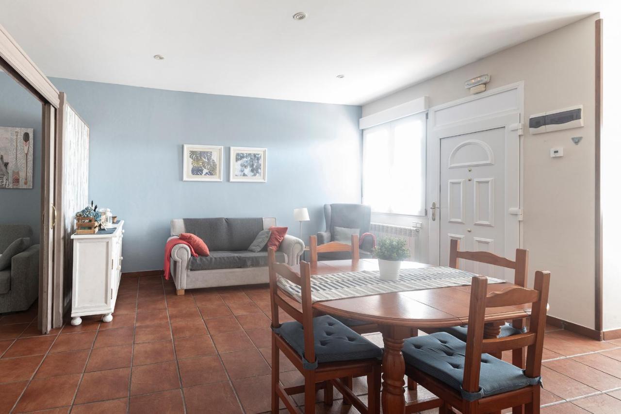 Apartamentos Turisticos La Flor Muros de Nalón Kültér fotó